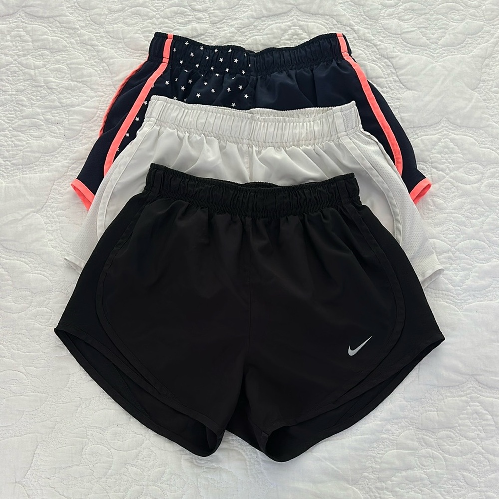 Nike Women's Tempo Running Shorts LOT Size X-Small XS Black White Navy Athletic